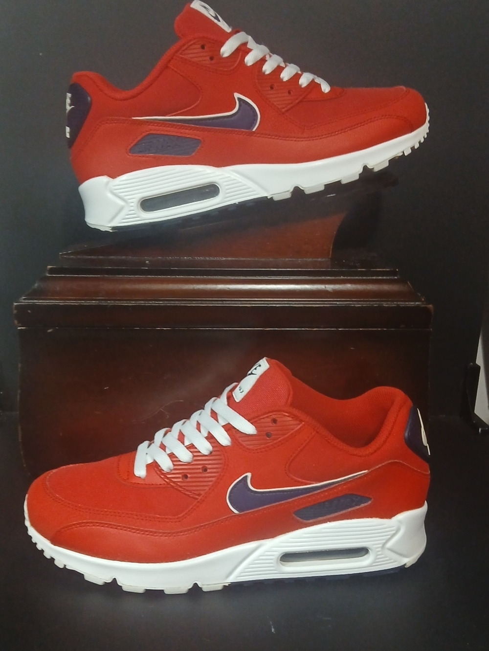 Nike Air Max 90' Essential  (2018) "UNIVERSITY RED" Mens Size-8.5 100% AUTHENTIC